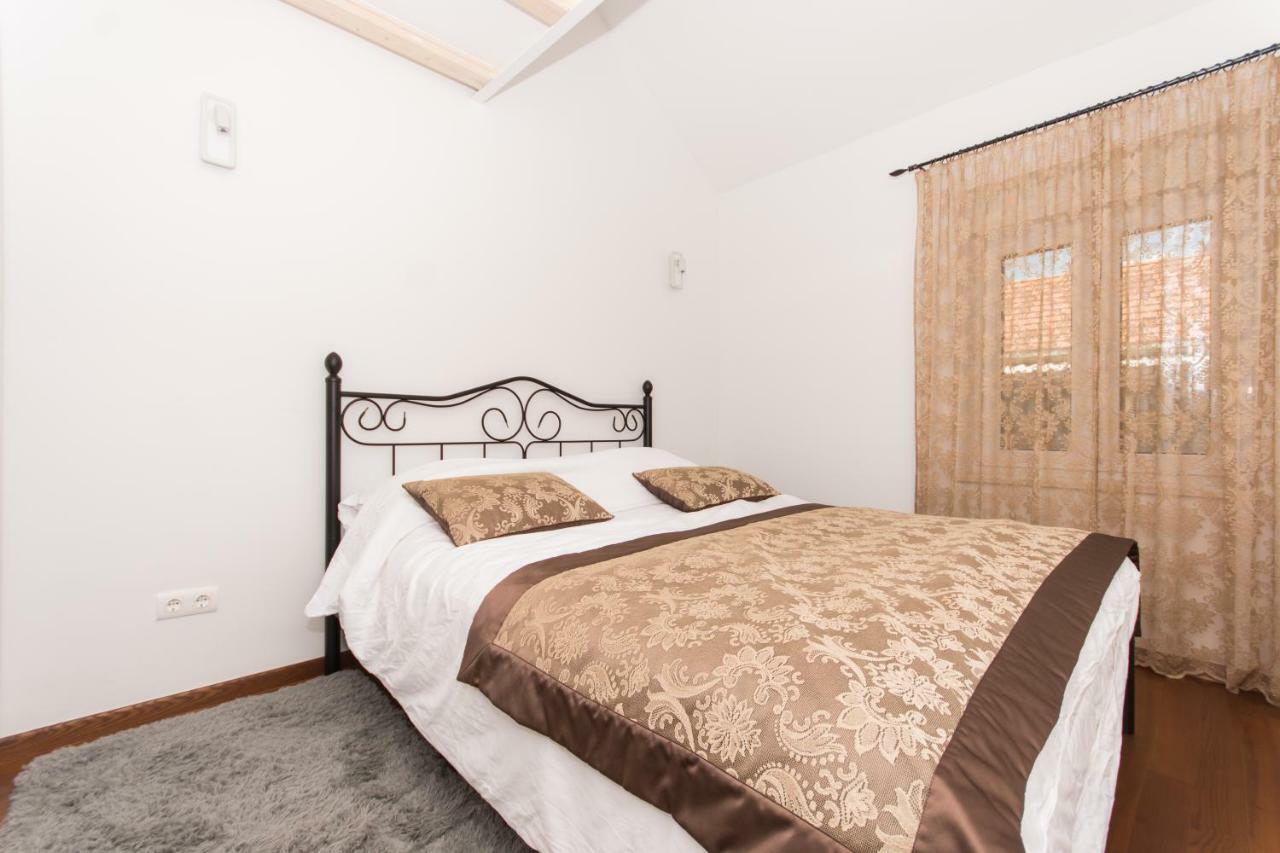 Villa Hurem Trogir Extérieur photo