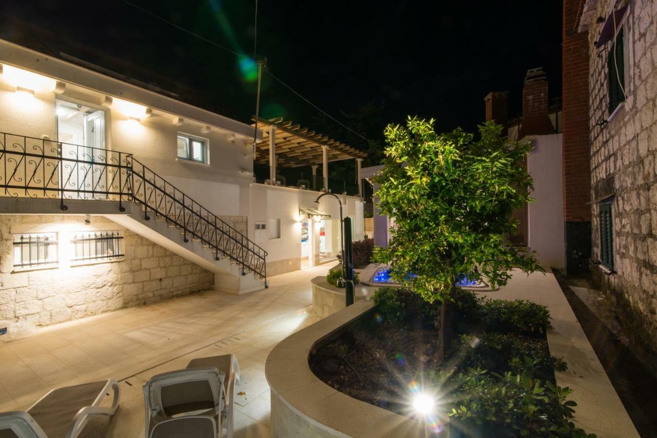 Villa Hurem Trogir Extérieur photo